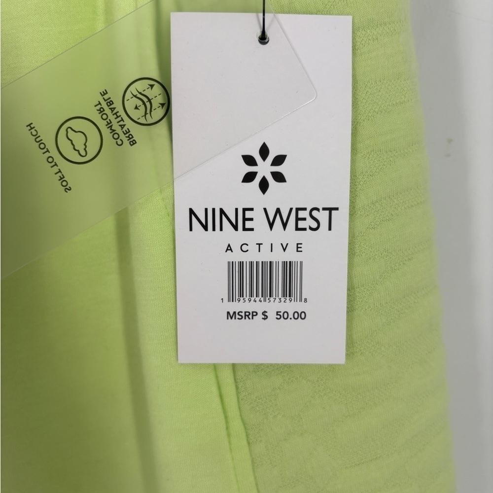 Nine West lime green activewear shorts with pockets Woman’s size 2X - Picture 3 of 4